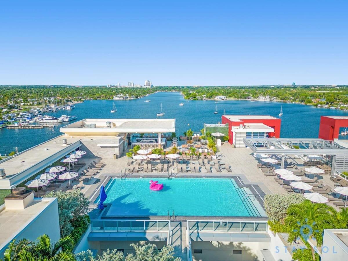 Lx Oasis Beachfront-Rt Infinity Pool Hollywood Bagian luar foto