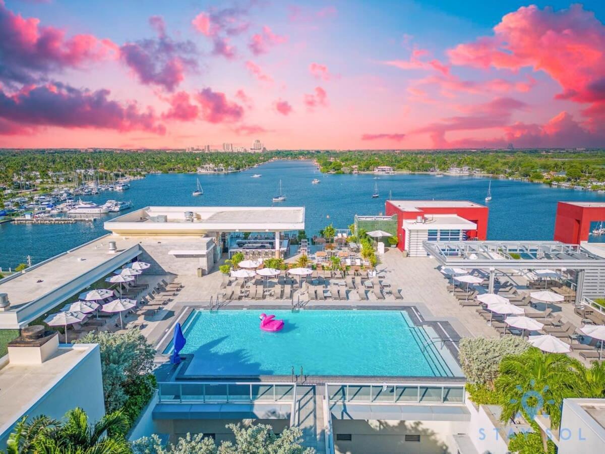 Lx Oasis Beachfront-Rt Infinity Pool Hollywood Bagian luar foto