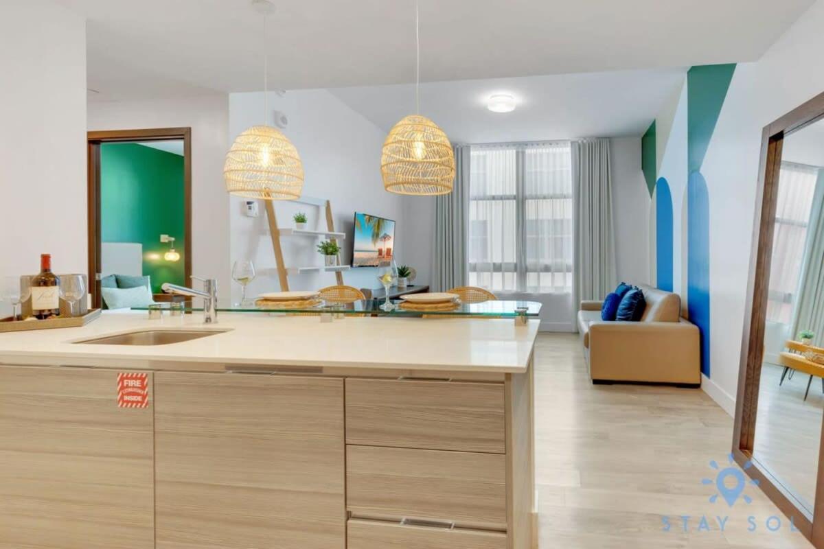 Lx Oasis Beachfront-Rt Infinity Pool Hollywood Bagian luar foto